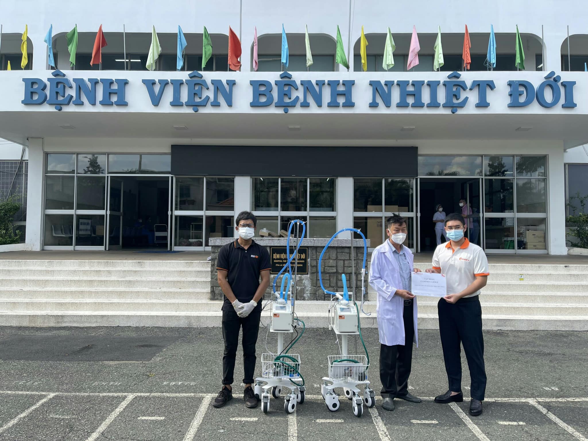 LẮP MÁY THỞ TẠI BỆNH VIỆN BỆNH NHIỆT ĐỚI