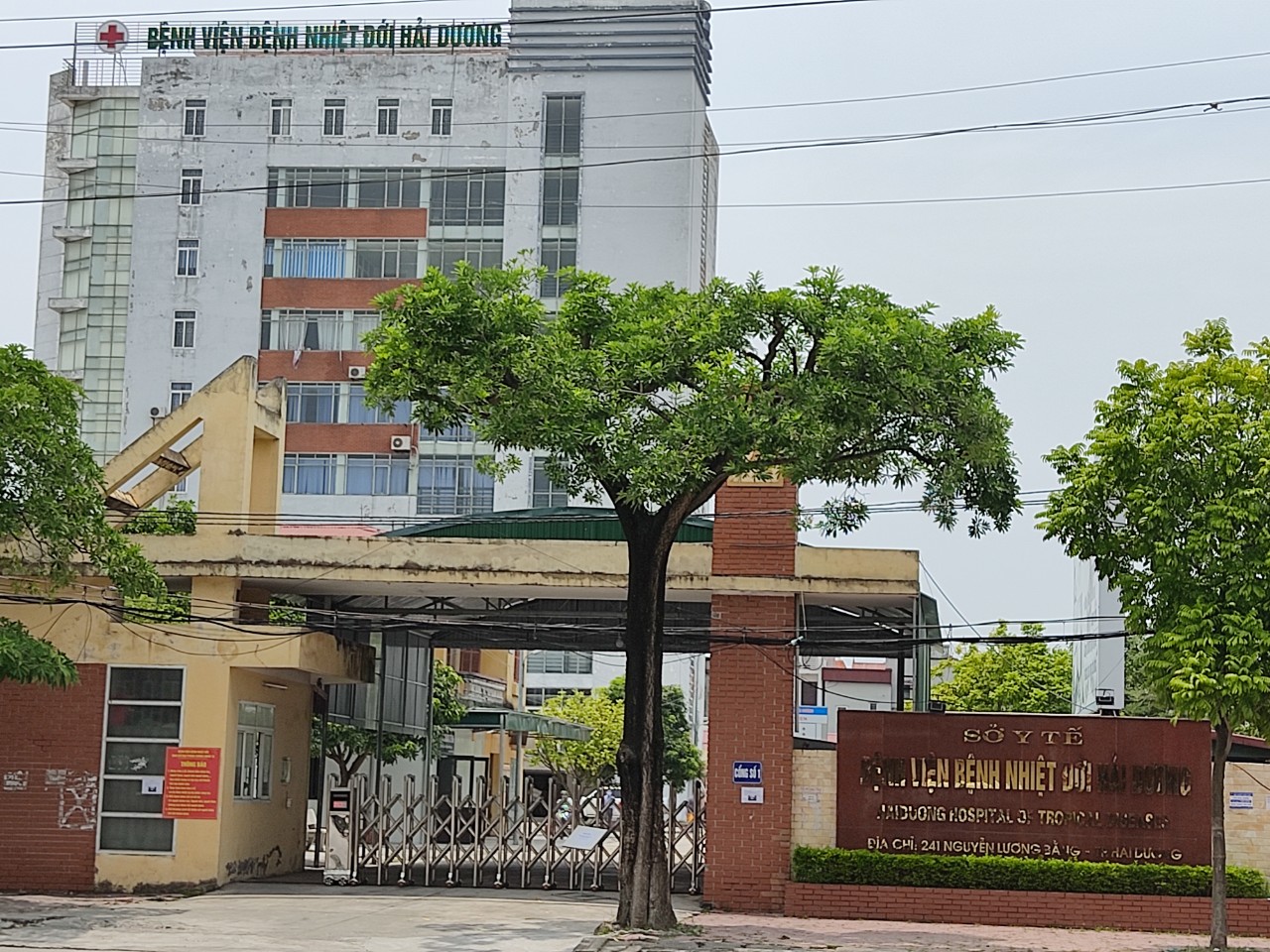 LẮP MÁY THỞ TẠI BỆNH VIỆN BỆNH NHIỆT ĐỚI HẢI DƯƠNG
